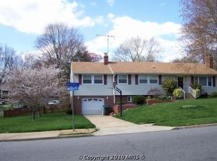 5629 Inverchapel Rd, Springfield, VA 22151