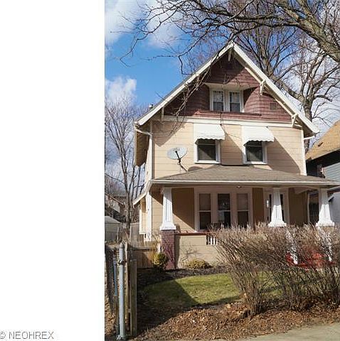 1st image of 192 Grand Ave