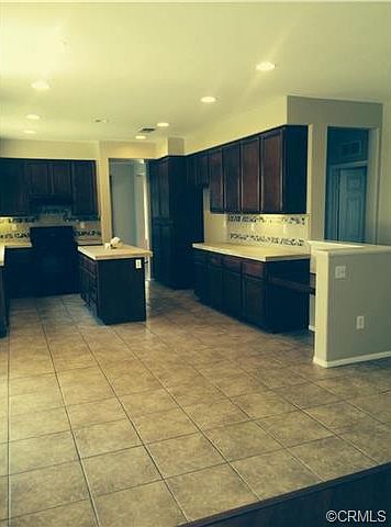 1st image of 465 Shasta Cir