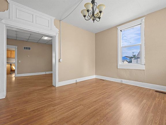 4th image of 1339 Meridian Ave