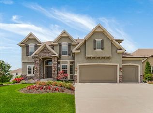 9514 W 152nd Ct, Overland Park, KS 66221