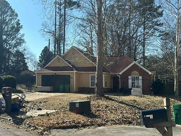 2nd image of 1542 Canberra Dr