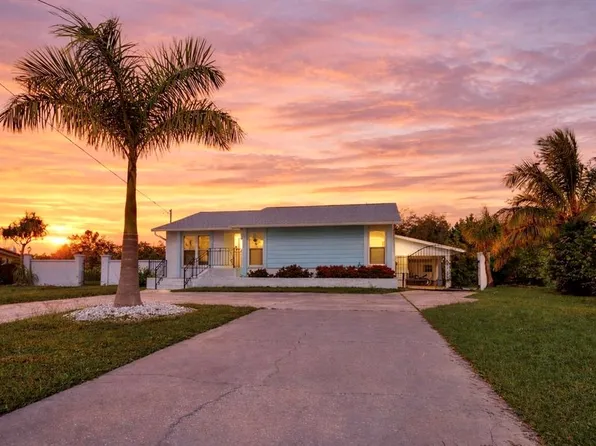 821 White Heron Blvd, Ruskin, FL 33570