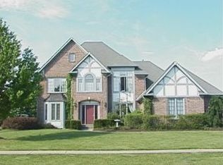 1544 Cricklewood Way, Zionsville, IN 46077