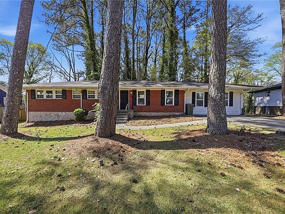 2nd image of 1939 Shepherd Cir SW
