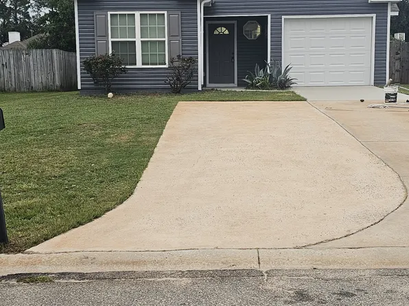 202 Kentshire Ln, Bonaire, GA 31005