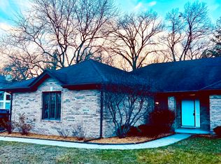 18634 Forest View Ln, Lansing, IL 60438