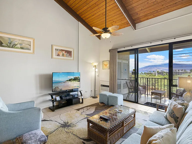 S Kihei Rd — Photo 12