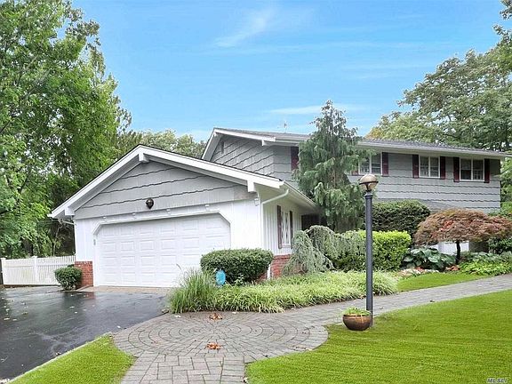 2nd image of 9 Brycewood Dr
