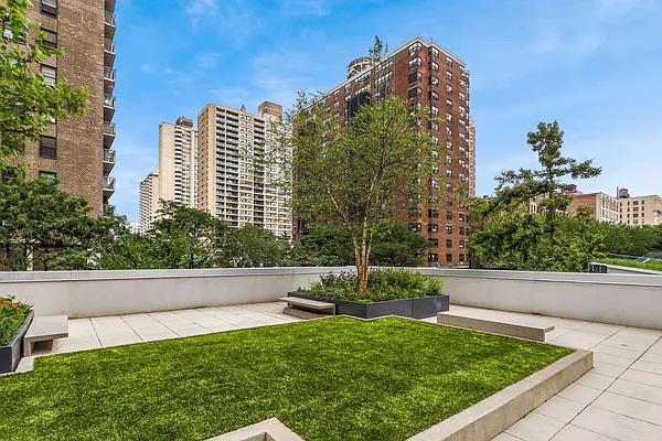 Rented by Keller Williams NYC | media 12