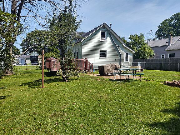 3rd image of 2077 Kimble Ave