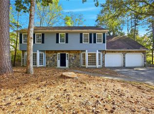 590 Ridgemont Dr, Roswell, GA 30076