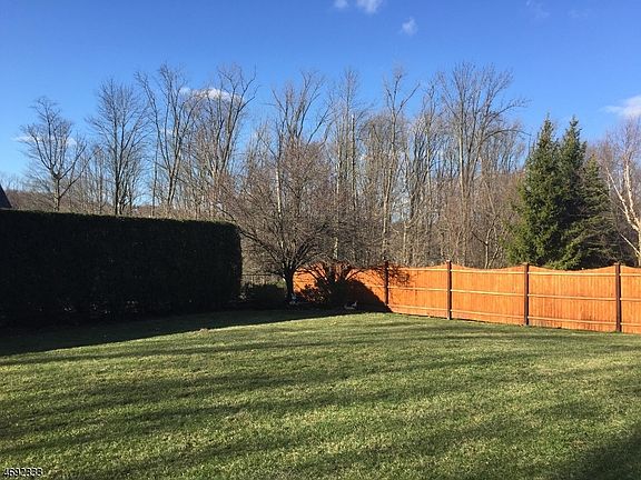 2nd image of 51 Forest Ave
