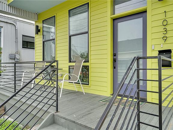 2nd image of 1039 Verret St