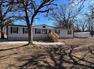 9051 Elm Dr, Joplin, MO 64804