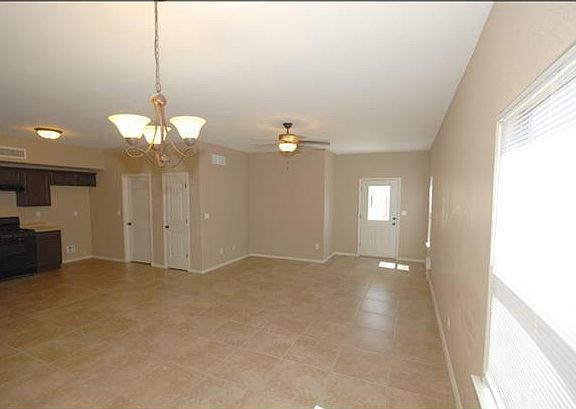 3rd image of 14300 Pancho Gonzalez Ct