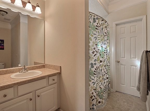3rd image of 87 Fellwood Dr
