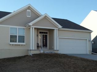 8708 S 164th St, Omaha, NE 68136