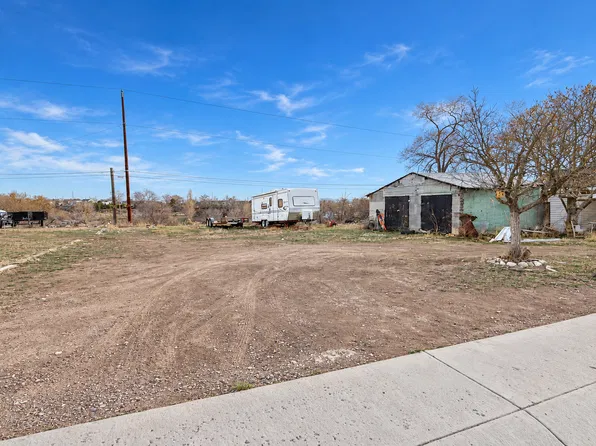 124 Grassy Trail Dr, East Carbon, UT 84520