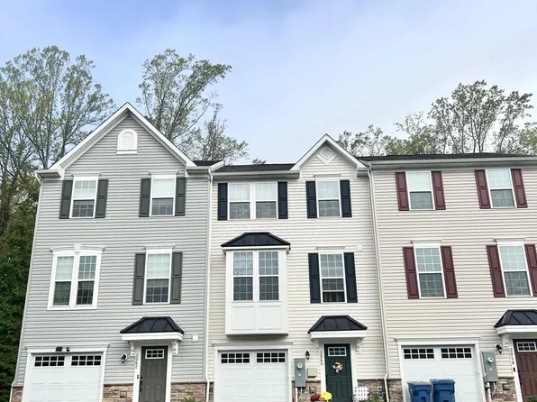 2060 Rivers Dr, Newark, DE 19702