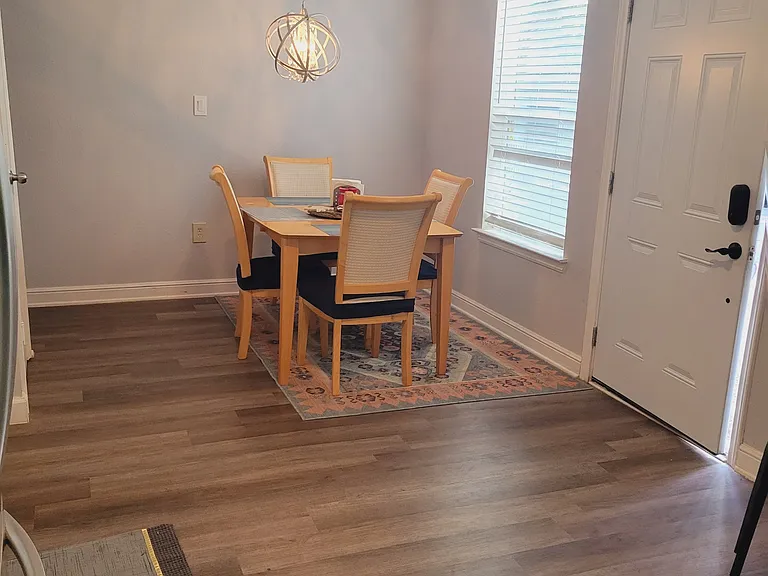 1313 Bridges St — Photo 14