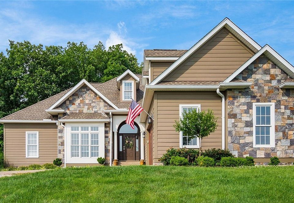 1st image of 7170 Saddlebrook Dr