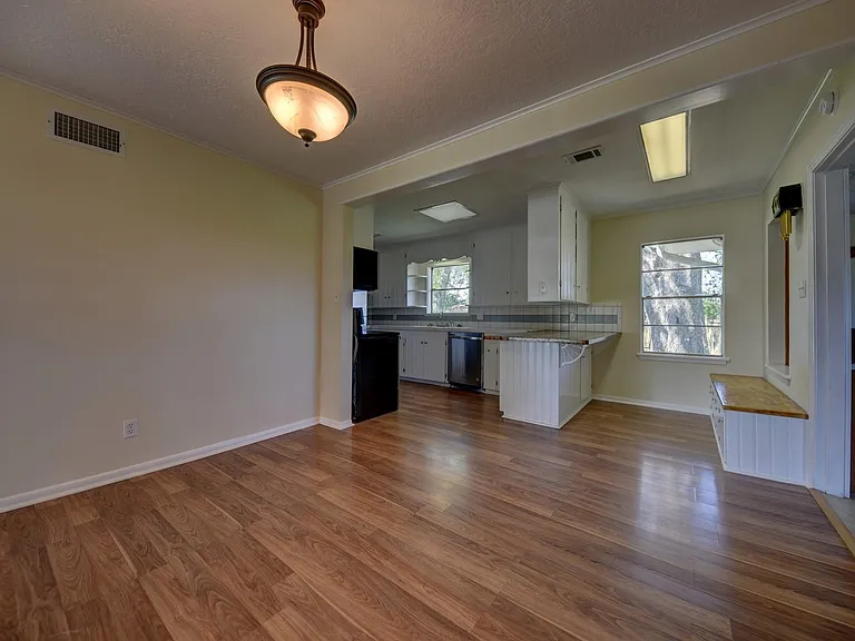 415 Silliman St — Photo 28