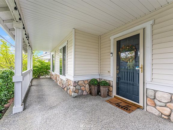 3rd image of 7615 Douglas Ave SE