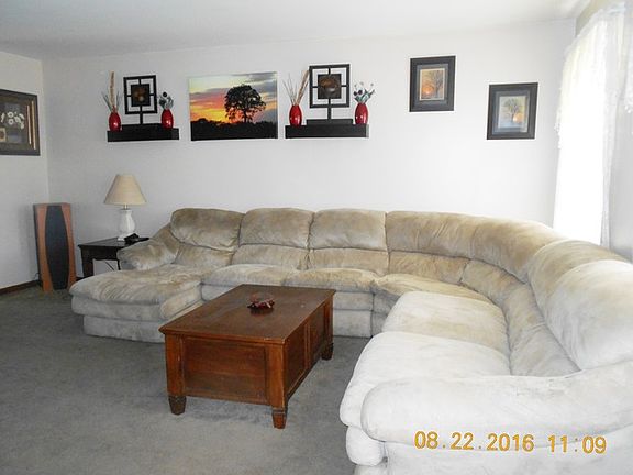 3rd image of 942 S Millwood Dr