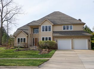 3635 Fairhills Dr, Okemos, MI 48864
