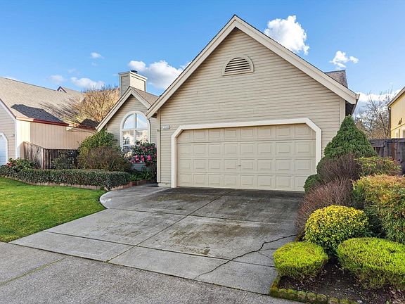 2nd image of 2144 Creekfield Drive