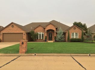 1021 Quail Ridge Rd, Enid, OK 73703