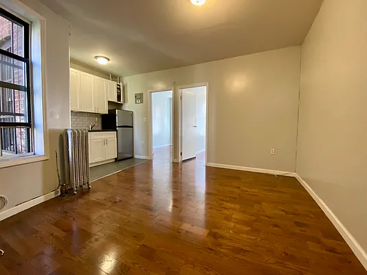 Rented by Compass | media 10