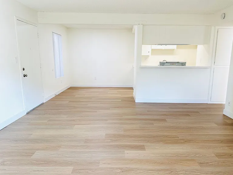 Bever Place — Photo 10