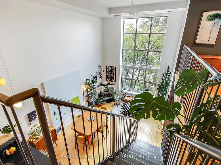 29 Main St #203 — Photo 17