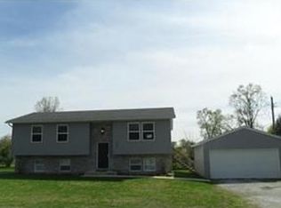 52793 Hollyhock Rd, South Bend, IN 46637