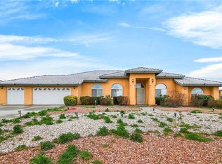 5635 Hollister Rd, Phelan, CA 92371