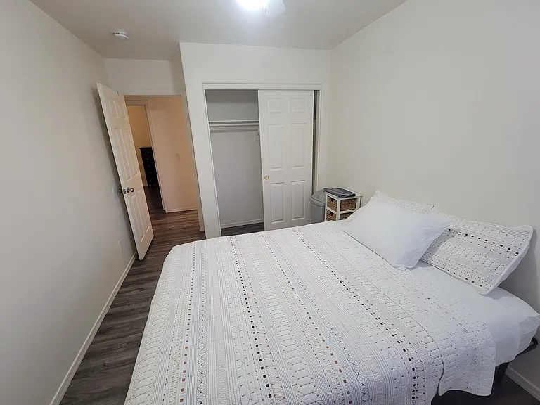 7347 N Black Canyon Hwy #2 — Photo 5