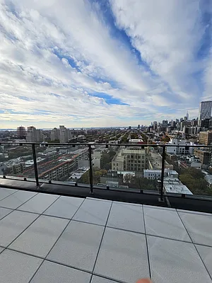 Rented by Heller Organization | media 21