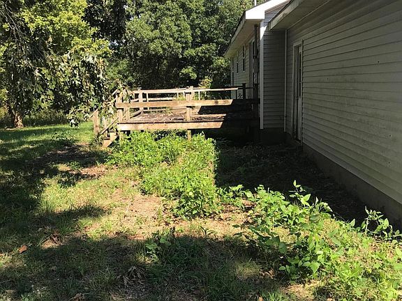 2nd image of 278 Tom Lane Rd