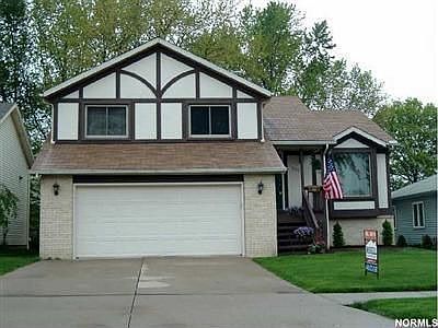 1st image of 986 Sheryl Dr