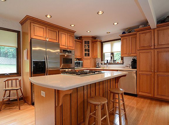 5th image of 12133 W Forest View Dr