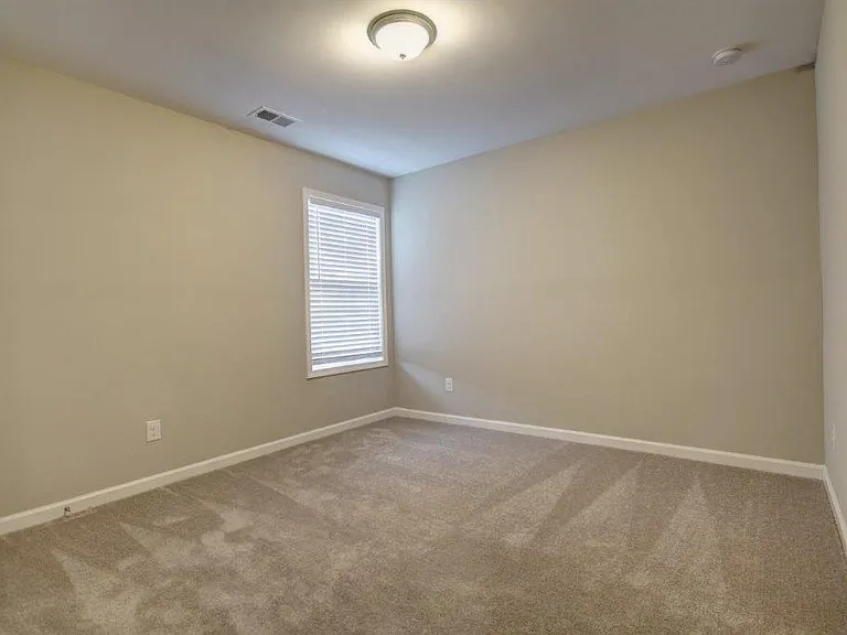521 Coral St — Photo 22