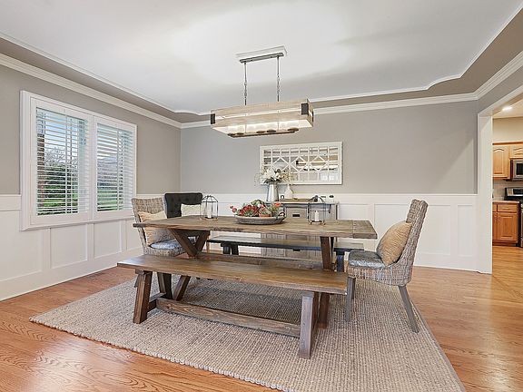 5th image of 22479 Aster Dr