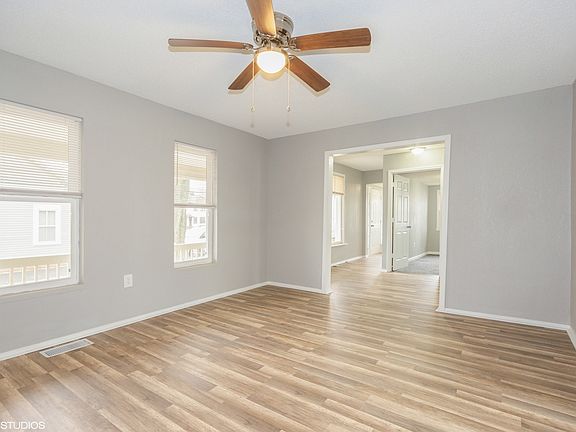 3rd image of 306 Mississippi Ave