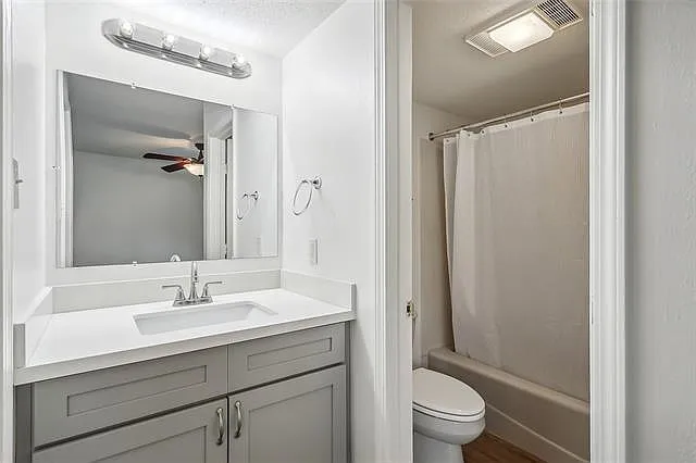 304 Teal Ct — Photo 10