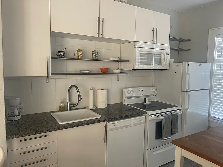 412 Jessamine Ave — Photo 10