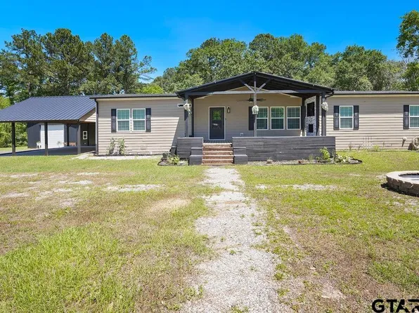 104 Barto St, Arp, TX 75750