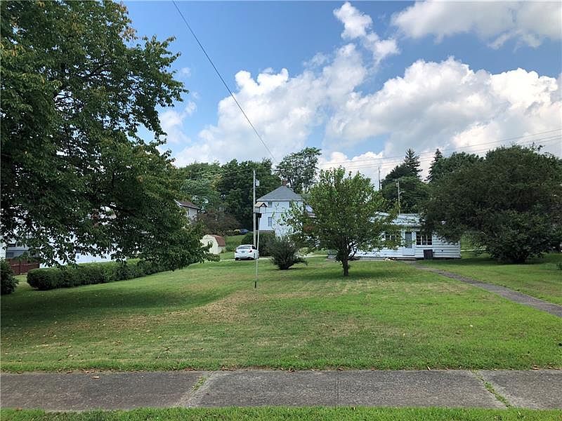 1st image of 815 Arlington Ave