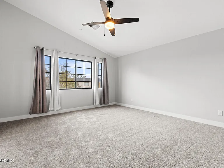 2601 N 27th St #2 — Photo 9